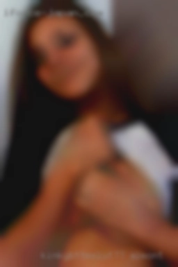 Kinkybttmslut77 Almont