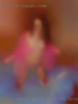 naked girls with 34c breasts
