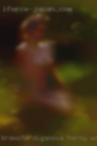 BrewsterDiganova horny women farting